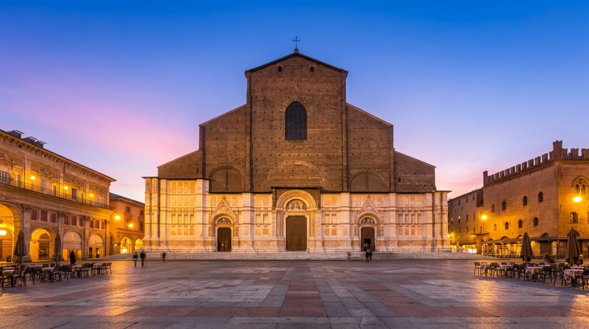 piazza maggiore bologna
